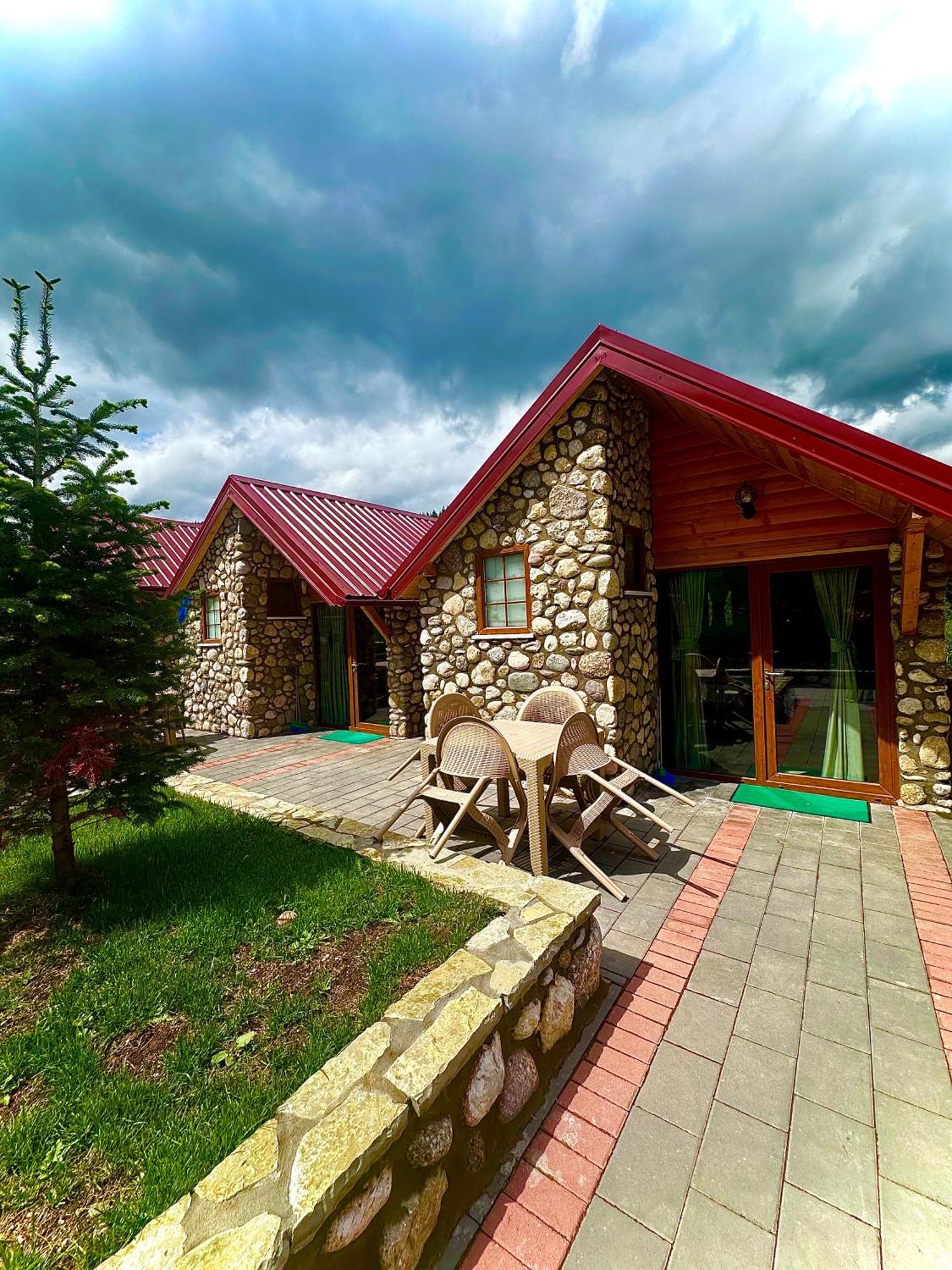 Malesia Eko Resort Peć Exterior foto